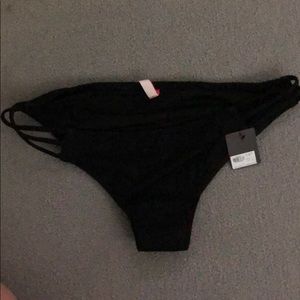 Victoria’s Secret Black Bikini Bottoms Size Large